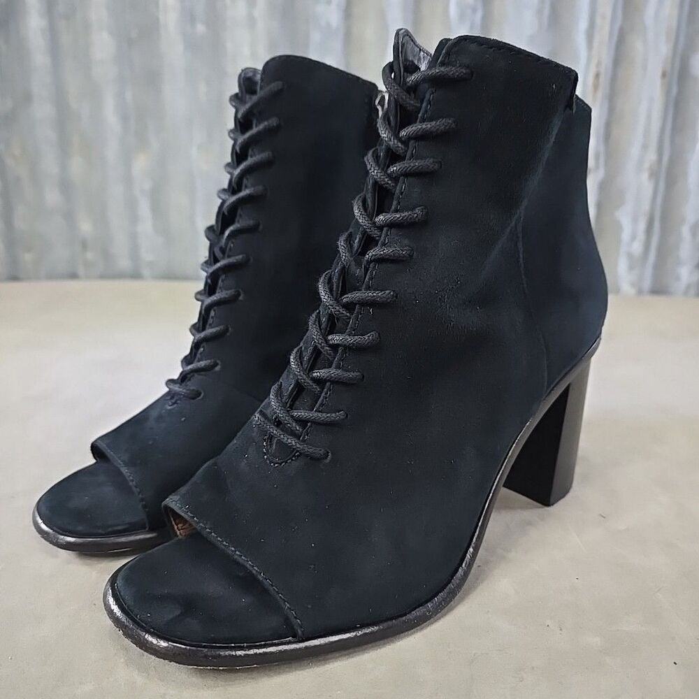 Frye Amy Peep Toe Lace Up Side Zip Booties Womens Size 8M Suede Black $398